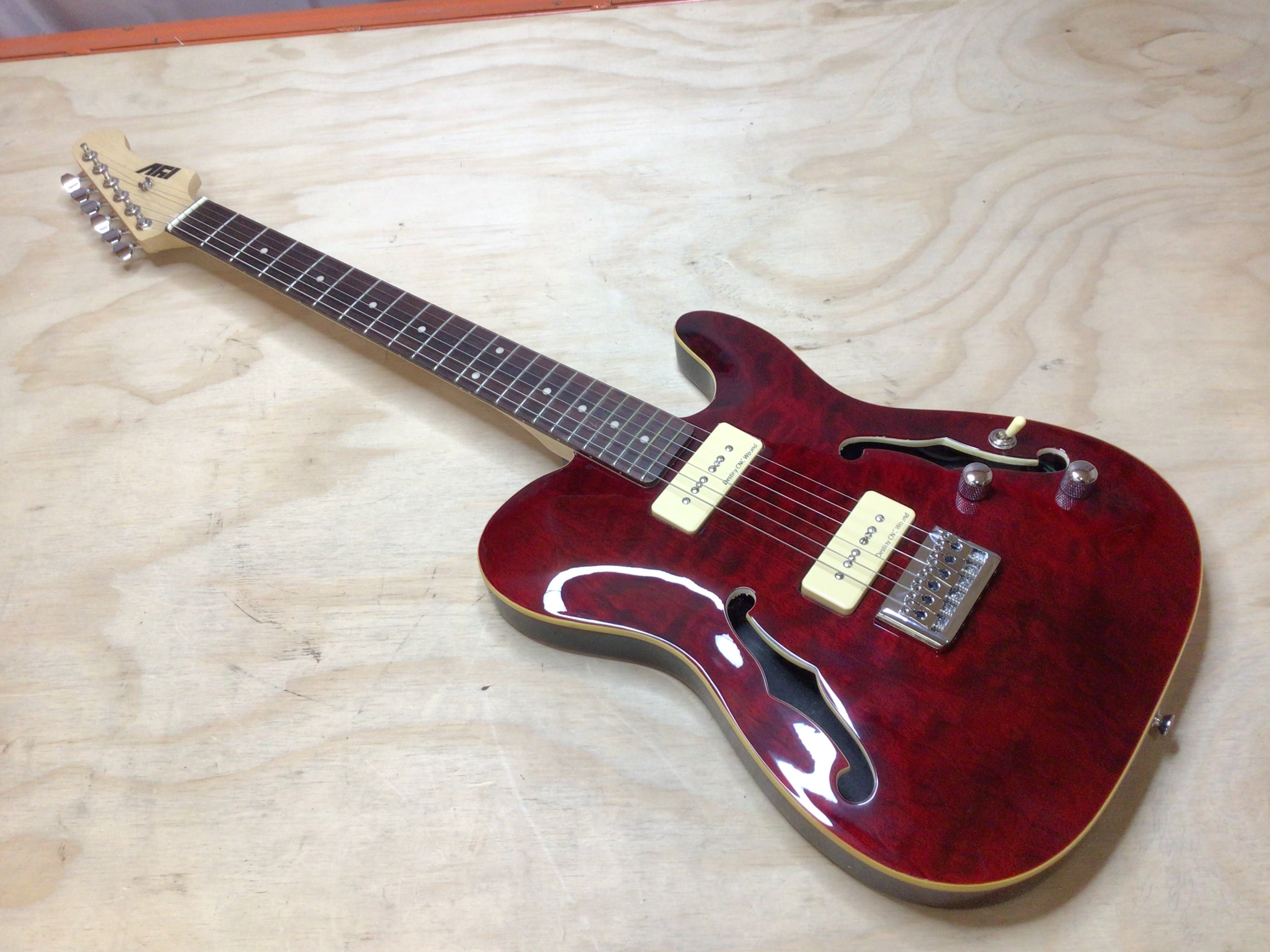 IYV 6 String ITF-400TRD PRS Solid-Body Electric Guitar, Red **OPEN BOX** (8108780093678)